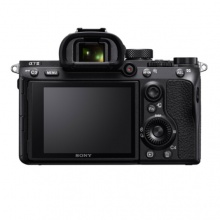 索尼/SONY ILCE-7M3K 套机 （28-70mm f/4) 数字照相机