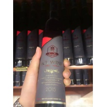 华兰德标准冰酒 酒精度5.5°总糖含量130g/L此款冰酒为葡萄在树上自然风干60天以上，冬季（12月初）人工采摘。