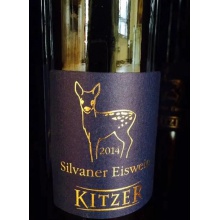 原装原瓶德国丽瓦纳冰酒 酒精度6.5° 此款酒来自德国莱茵黑森林产区。丰富的矿物质，浓郁的花香